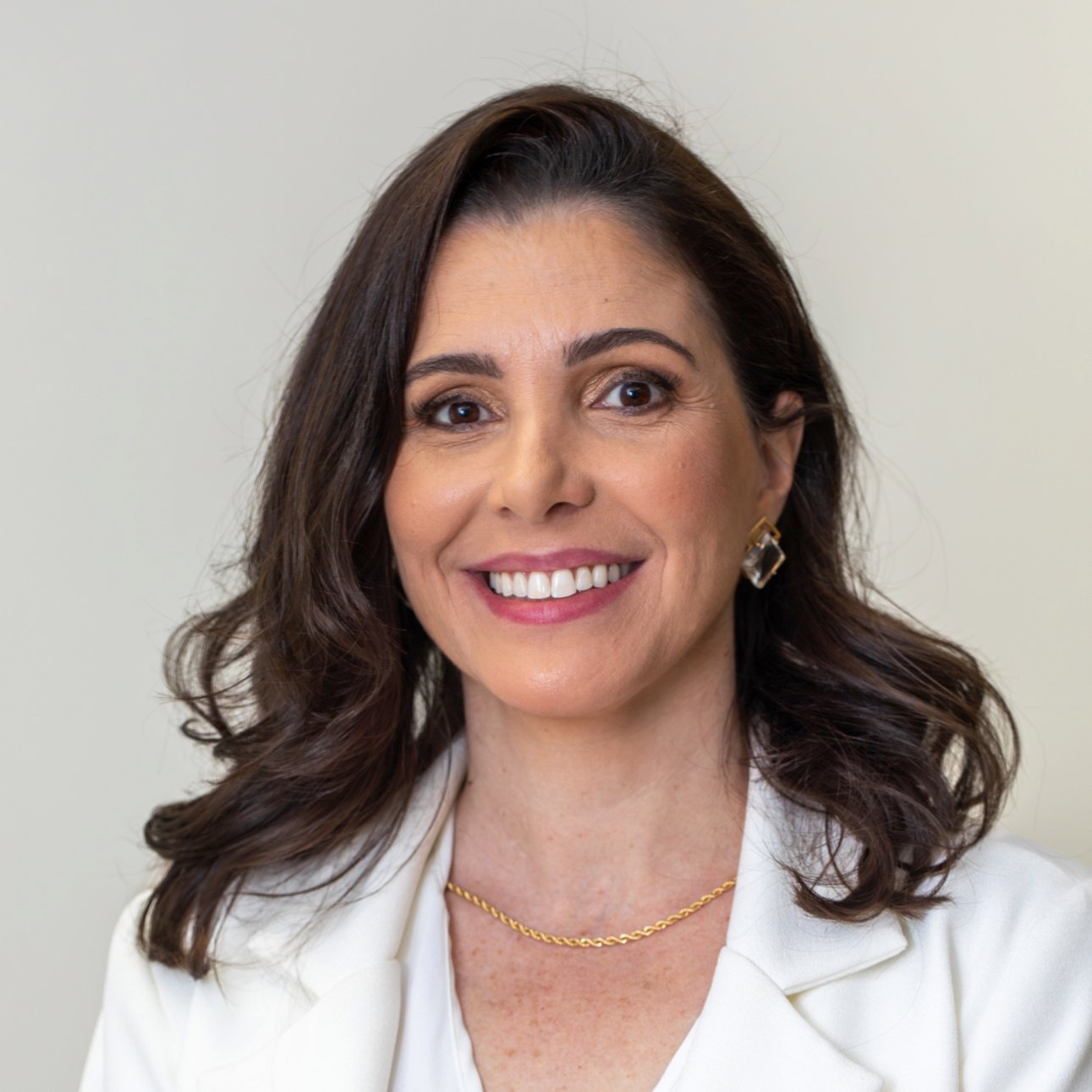 Dra. Daiane Pereira Camacho